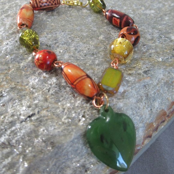 Beaded Copper Charm Bracelet Nephrite Jade Heart - Picture 2 of 8